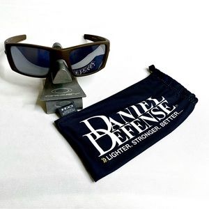 Oakley Daniel Defense (DD) SI Fuel Cell W/Black Iridium Lenses